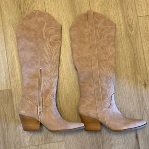 Women’s knee high boots